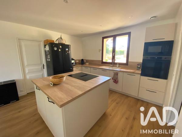 Maison à vendre 6 pièces 110 m² Azay-le-Brûlé