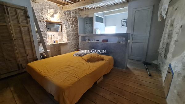 A vendre - Maison de village du XVIème siècle - Alpes de Haute Provence - entre mémoire et lumière