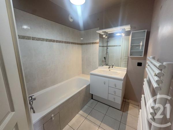 Appartement F3 à vendre  3 pièces - 61,83 m2 MASSY - 91