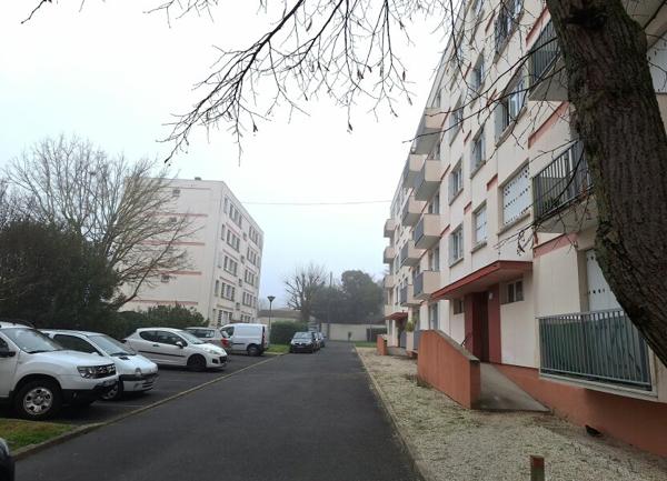 Appartement à louer    5 pièces • 86,54 m2 Pessac