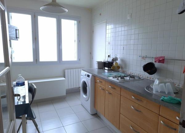 Appartement à louer    5 pièces • 86,54 m2 Pessac