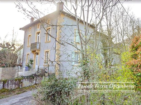 « INDIA » Maison T9 –  6 chambres – 205 m² + 180m² dépendances - sur terrain 3320 m² à SALIES-DU-SALAT
