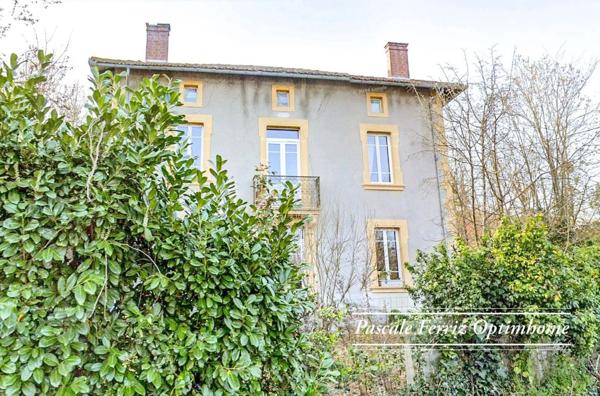 « INDIA » Maison T9 –  6 chambres – 205 m² + 180m² dépendances - sur terrain 3320 m² à SALIES-DU-SALAT