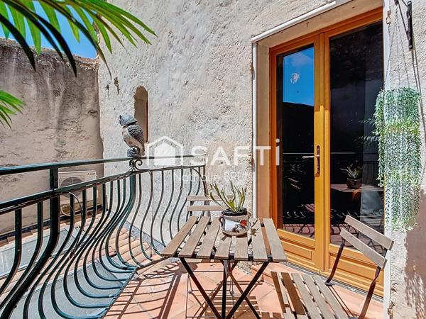 Maison de caractère de 200m² cour paysagée jacuzzi