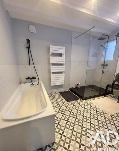 Maison à vendre 7 pièces 160 m² Pessac