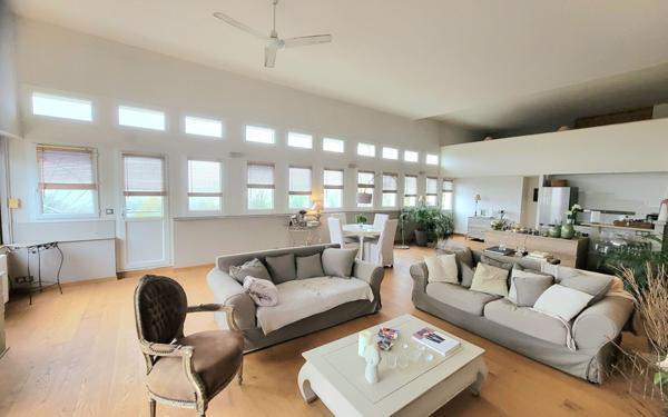 Appartement à vendre    4 pièces • 98 m2 Jurançon