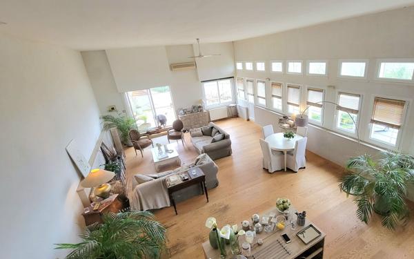 Appartement à vendre    4 pièces • 98 m2 Jurançon