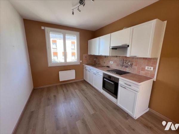 EXCLUSIVITE POUILLON maison indépendante T3 plain-pied, sous/sol, 400 m² de terrain