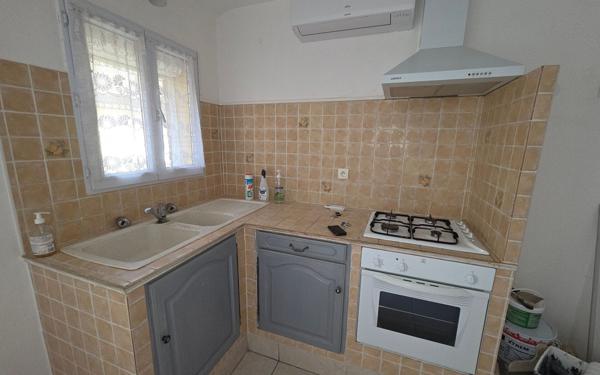 Maison à vendre    7 pièces •  Bessan