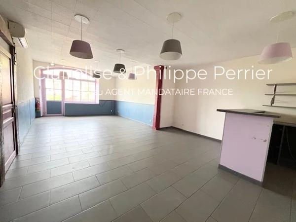 Immobilier Lorgues (83510) – Commerce 165m2 – 365 000 €
