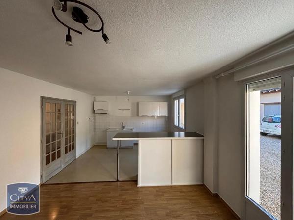 Appartement à louer 2 pièces 71.57m²