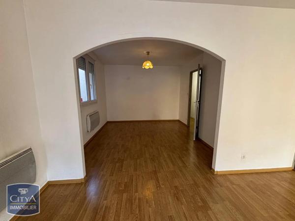 Appartement à louer 2 pièces 71.57m²