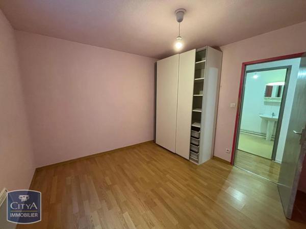 Appartement à louer 2 pièces 71.57m²