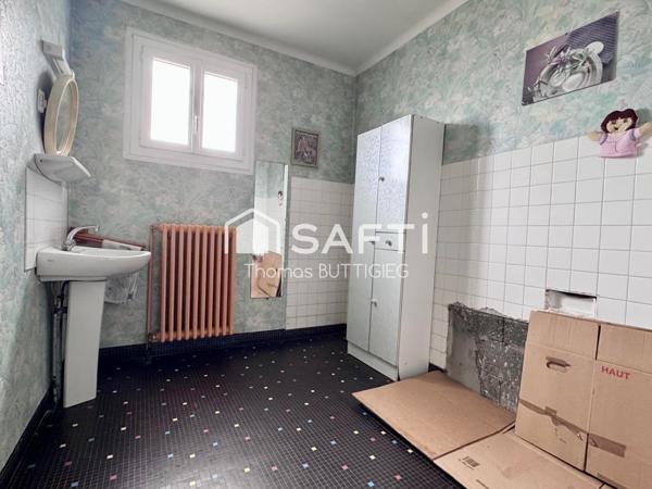 Maison 4 chambres, garage et jardin.