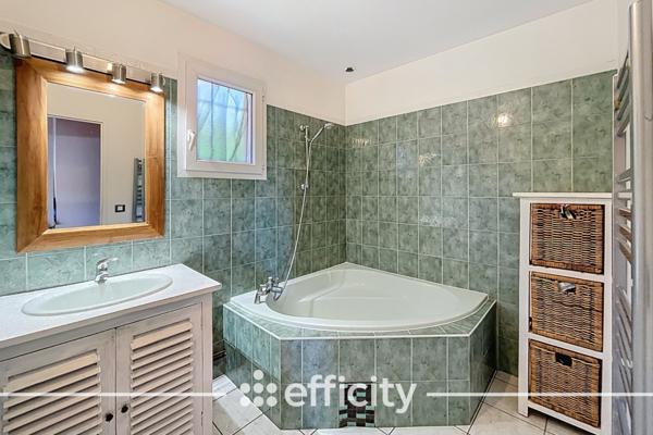 Maison 4 pièces - 90 m² Exclusivité efficity