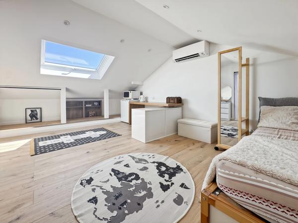 Maison mitoyenne clé en main à vendre de 5 chambres à DIVONNE LES BAINS