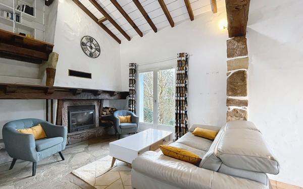 Maison à vendre    10 pièces • 208 m2 Ascain