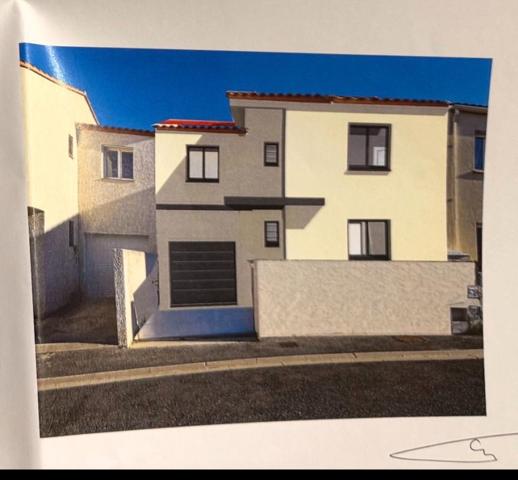 Superbe Terrain plat et clôturé de 182 m2 constructible avec permis acceptée sur la commune de Bages