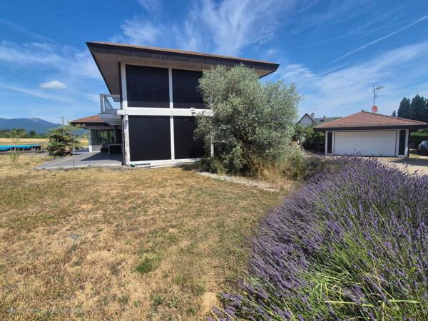 Demeure contemporaine incontournable à ne pas manquer !