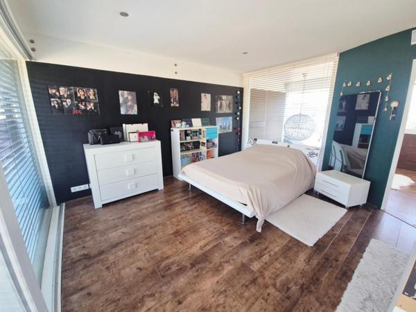 Demeure contemporaine incontournable à ne pas manquer !