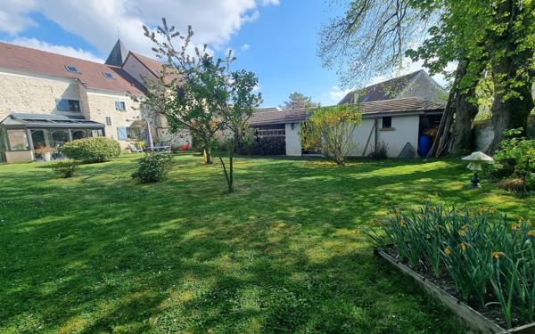 Maison à vendre    4 pièces • 165 m2 Château-Thierry