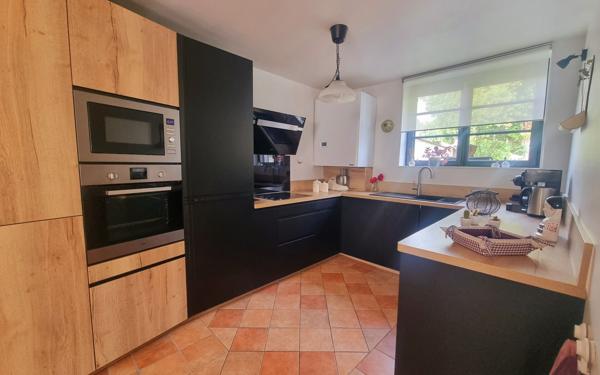 Maison à vendre    4 pièces • 165 m2 Château-Thierry