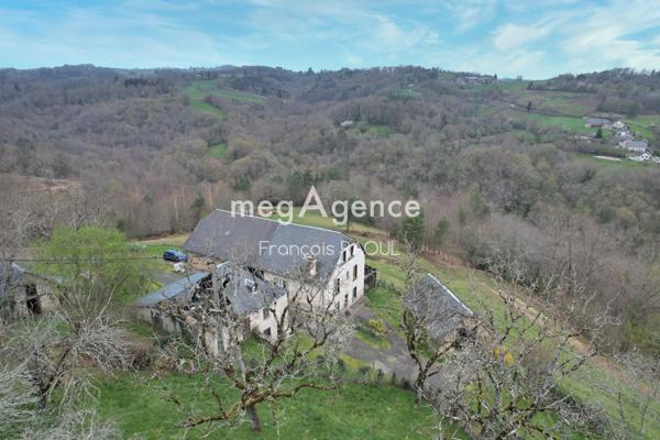 Maison à ALBUSSAC, 19380 - 5 pièces 91m²