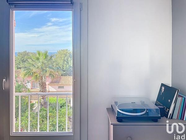 Appartement 3 pièces de 65 m² à Bandol (83150)