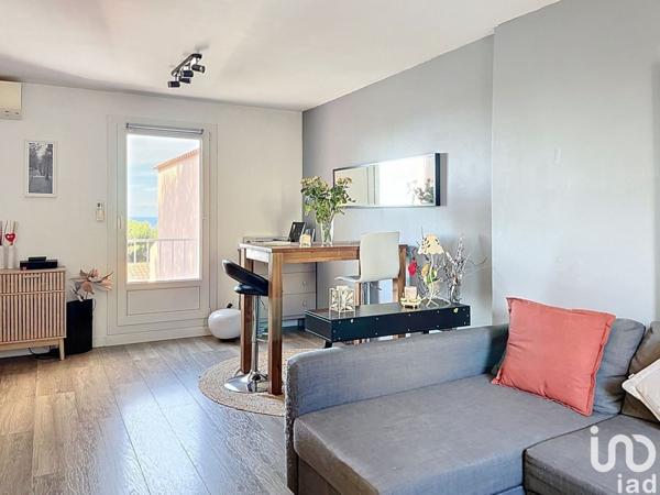Appartement 3 pièces de 65 m² à Bandol (83150)