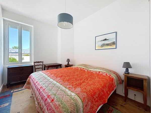 Maison Les Sables D Olonne Arago 2 chambres bureau jardin proche marché et plage