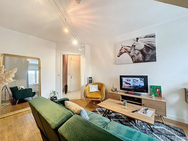 À vendre Grand T2 rénové de 50 m² Quartier Keryado, Lorient