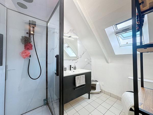 À vendre Grand T2 rénové de 50 m² Quartier Keryado, Lorient