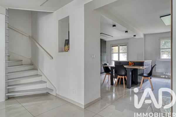 Maison à vendre 8 pièces 160 m² Saint-Brice-sous-Forêt