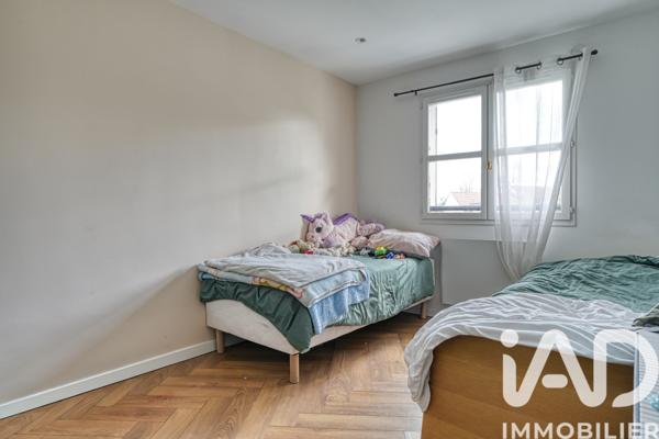 Maison à vendre 8 pièces 160 m² Saint-Brice-sous-Forêt