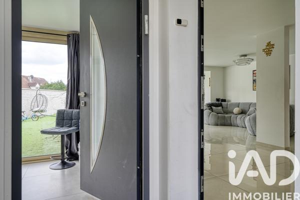 Maison à vendre 8 pièces 160 m² Saint-Brice-sous-Forêt