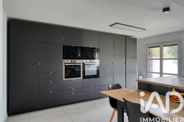 Maison à vendre 8 pièces 160 m² Saint-Brice-sous-Forêt