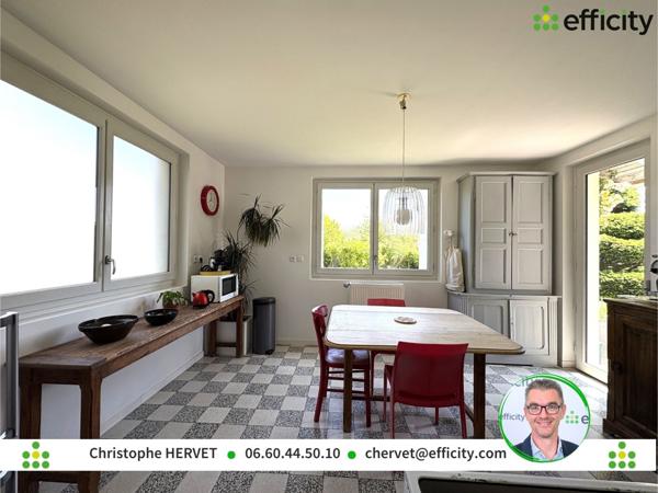 Maison 6 pièces - 218 m²
