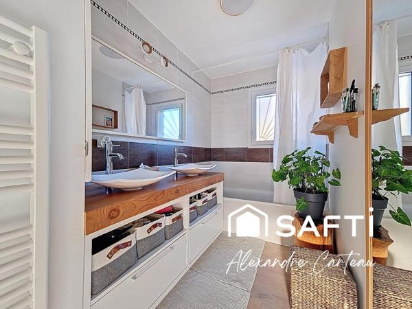 Jolie maison récente 3 chambres avec garage, jardin, abri de jardin