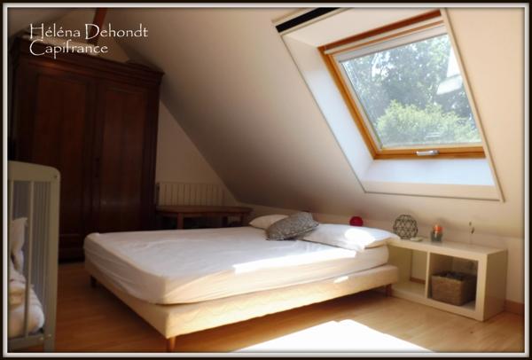 A vendre entre mer et campagne une spacieuse maison familiale.