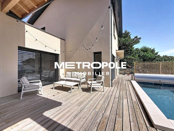 Maison 5 pièce(s) 4 chambre(s) 140 m²