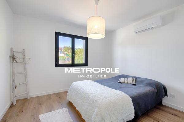 Maison 5 pièce(s) 4 chambre(s) 140 m²