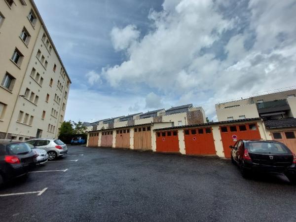 Location Parking (réf : 217587)