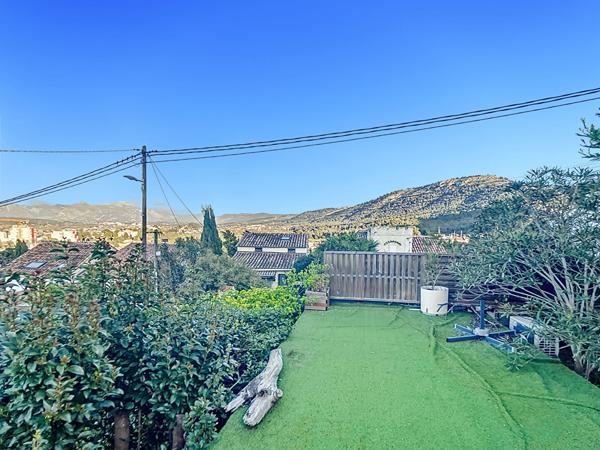 Maison à vendre à Marseille 4 pièces 82 m2+dépendance d'environ 20 m2 Secteur La Millière