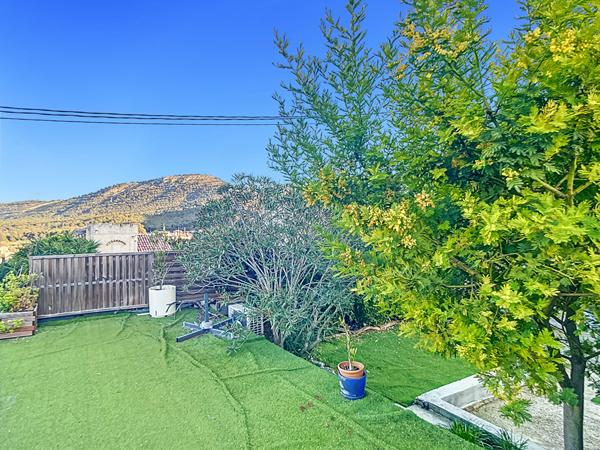 Maison à vendre à Marseille 4 pièces 82 m2+dépendance d'environ 20 m2 Secteur La Millière