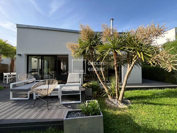 Maison T7 à vendre DOMLOUP - 205 m² (réf : EJ26455)
