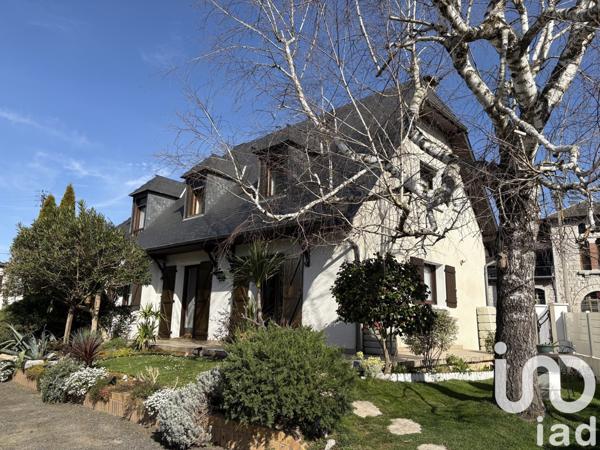 House for sale 5 rooms 131 m² Lourdes