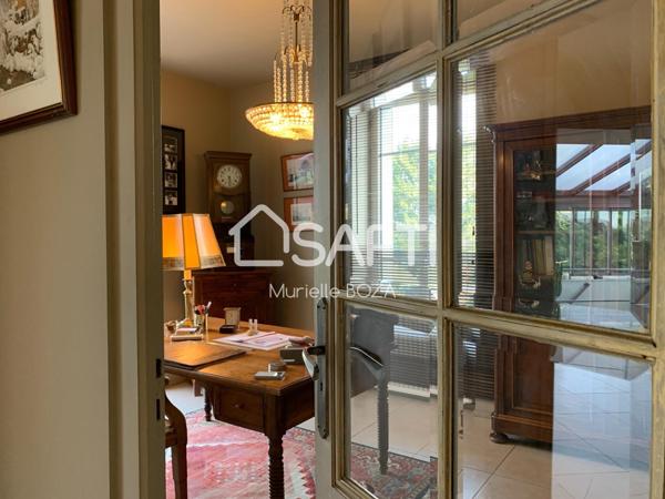 Magnifique propriété de caractère avec vue imprenable sur la Grande Sure