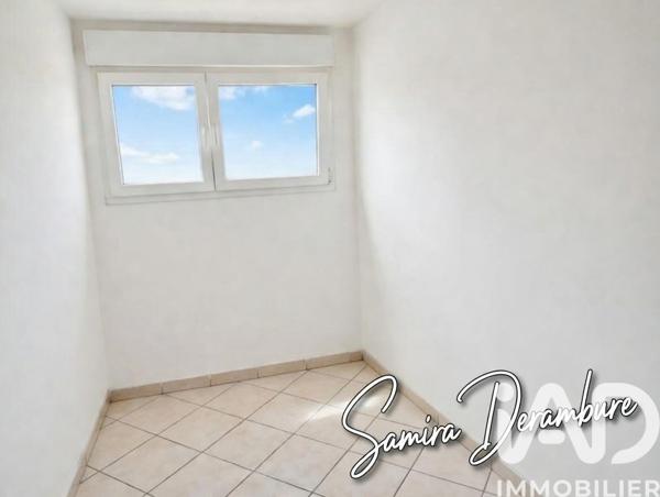 Appartement à vendre 2 pièces 160 m² Fesches-le-Châtel