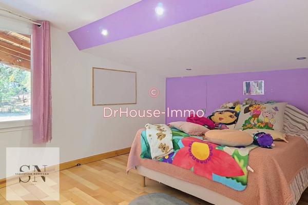 Maison à vendre 4 pièces de 165 m²