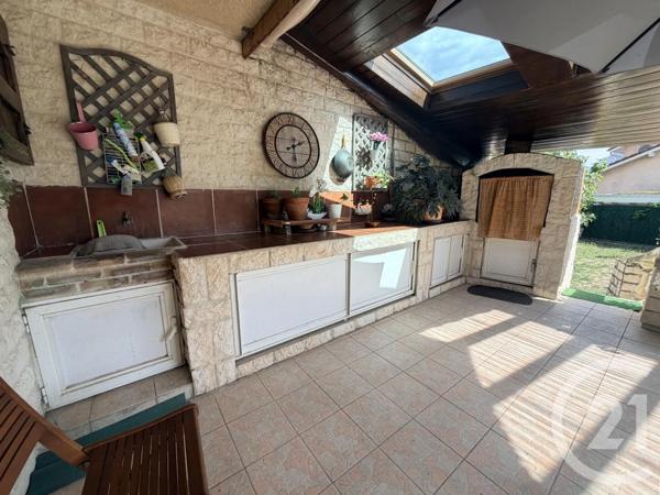 Maison à vendre  5 pièces - 145 m 2   MOIRANS  - 38